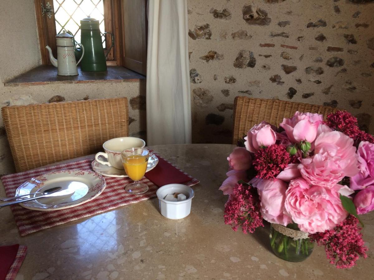 La Ferme Au Colombier Bed and Breakfast Neron Εξωτερικό φωτογραφία